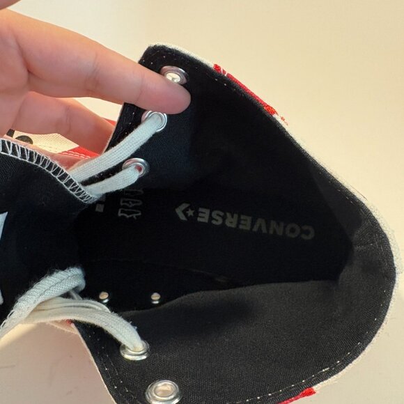 Converse  Chuck Taylor ALL-STAR HI QUEEN OF HEARTS MENS 10/WOMENS 12 - Picture 7 of 10